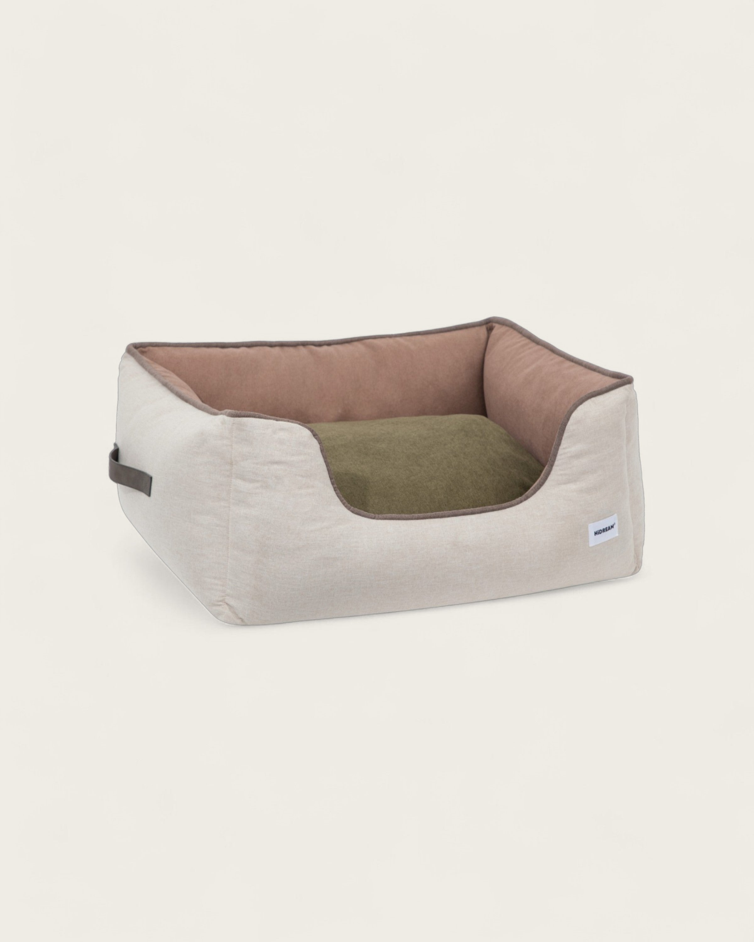 Comfortable and Stylish All-Season Dog Bed